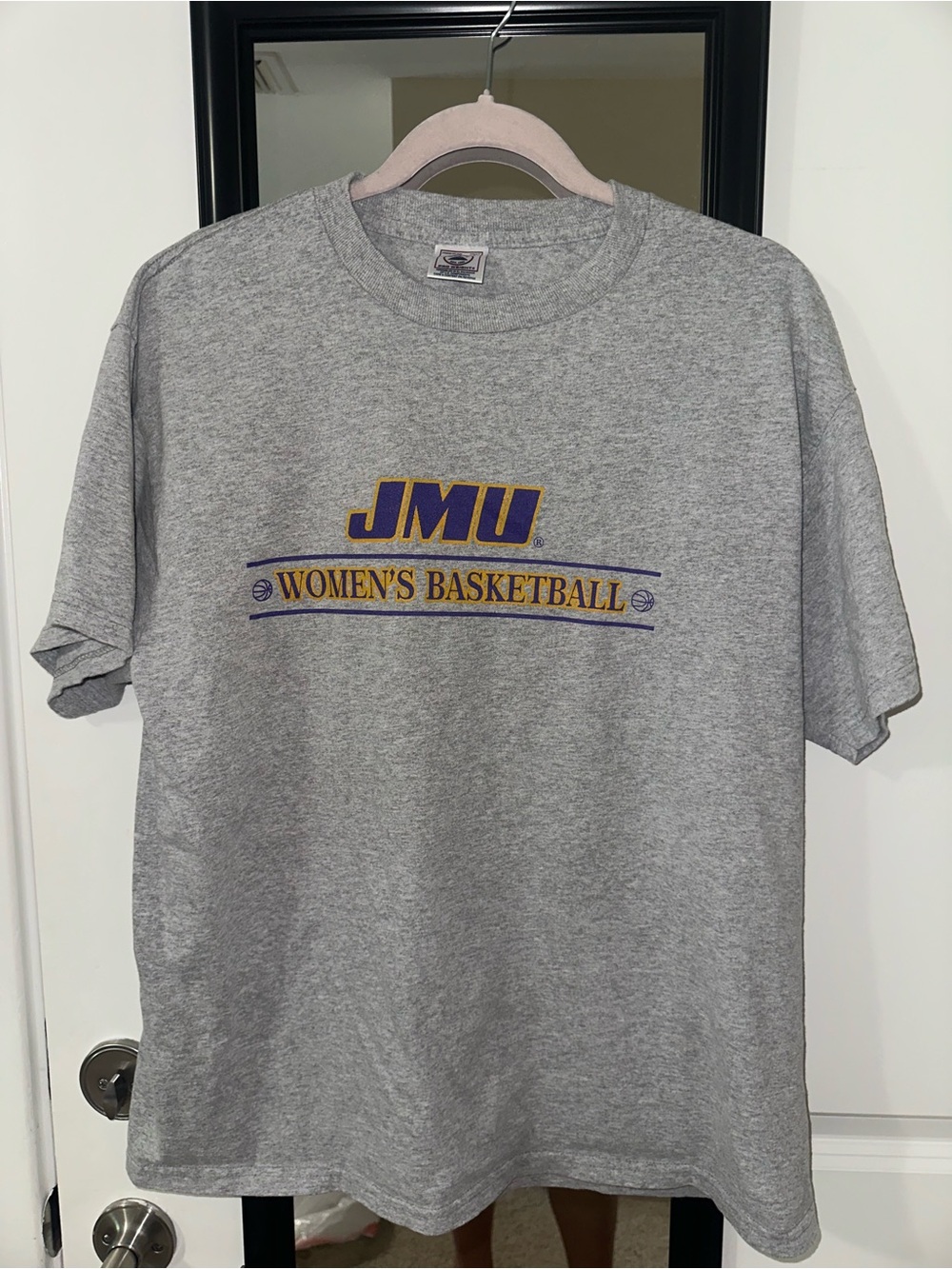 Delta Gray JMU Women's Basketball Short Sleeve Tee